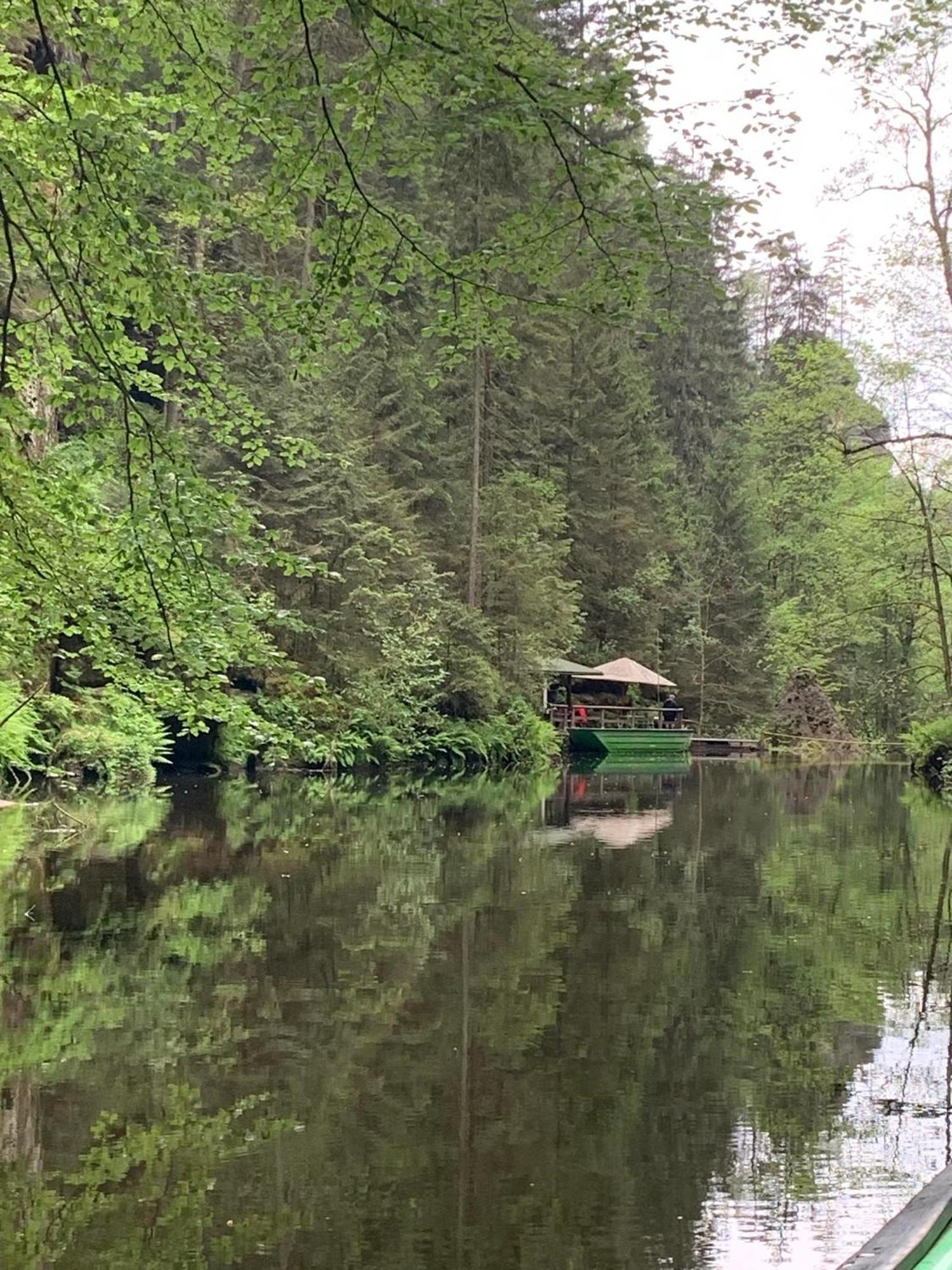 Apartman Hranice - Hřensko Buitenkant foto
