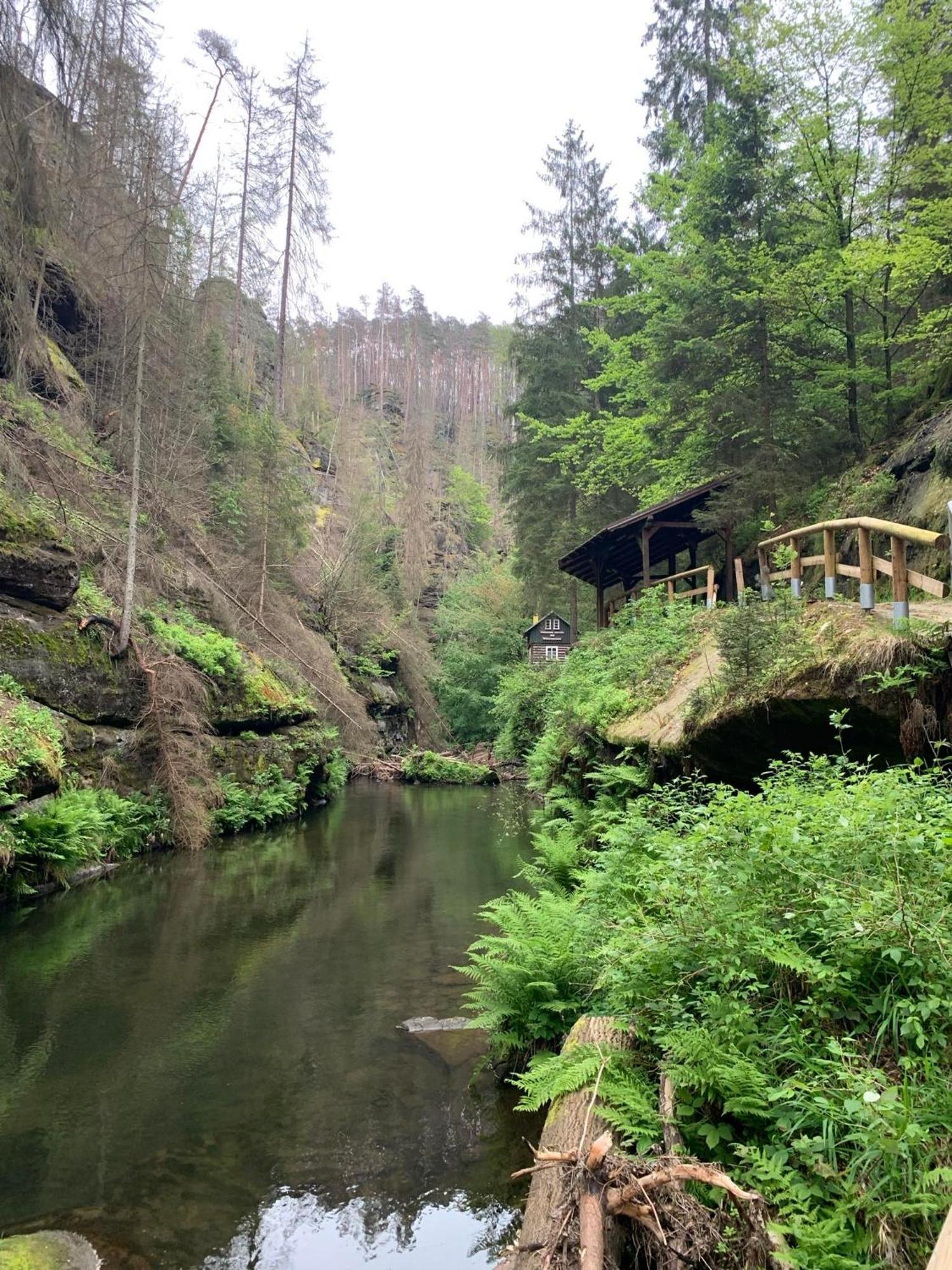 Apartman Hranice - Hřensko Buitenkant foto